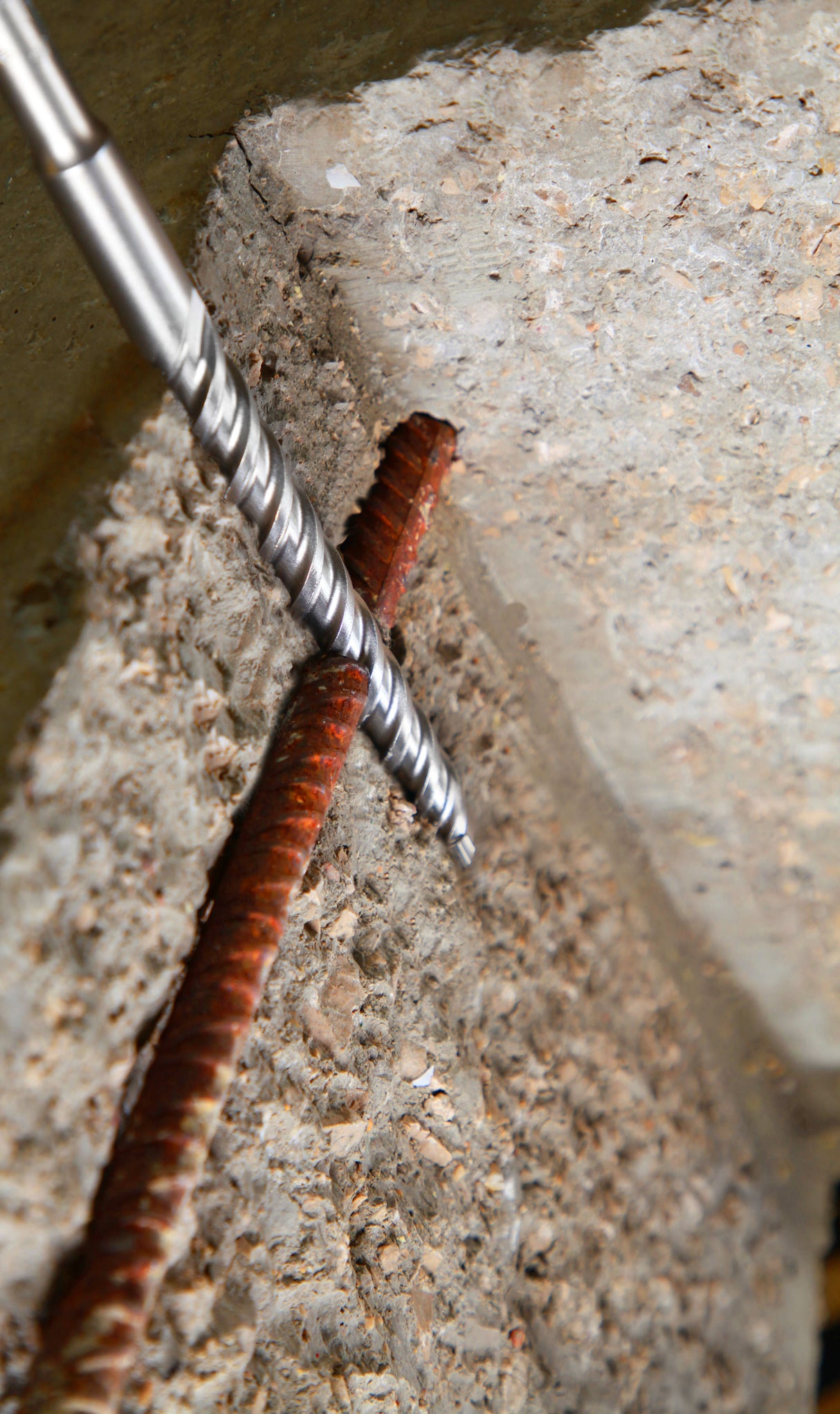 Foret béton - DIAGER - RocKFaster 6 taillants Tête Carbure Monobloc compatible SDS+ Diam.18x260mm