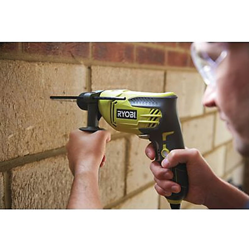 Perceuse à percussion RYOBI RYOBI 800W 3 000 cp/min mandrin 13 mm en coffret