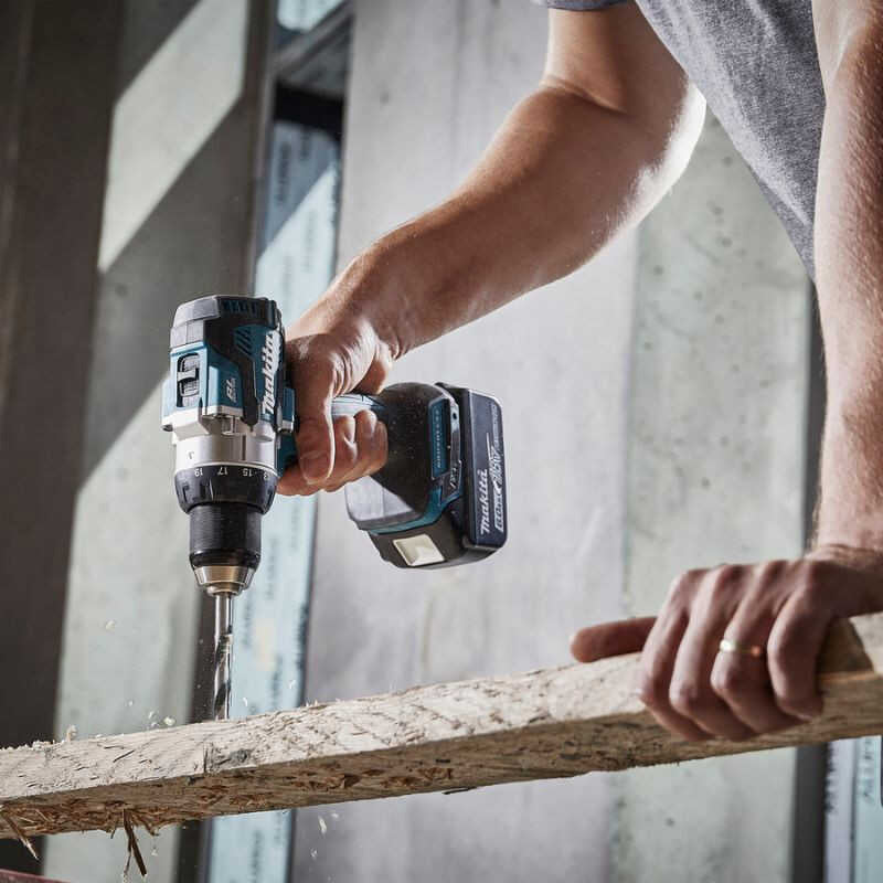 Perceuse visseuse MAKITA LXT ® DDF489Z 18V Li-Ion - 70 Nm (vendu sans batterie)