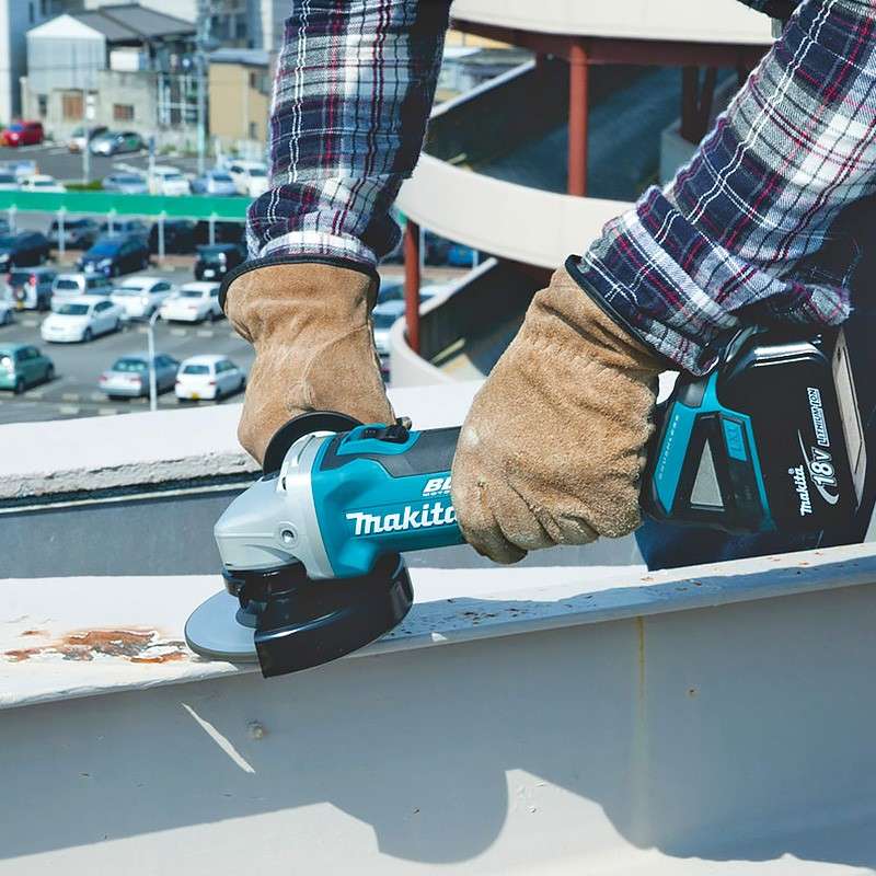 Meuleuse MAKITA DGA504Z - LXT 18V Brushless - Ø125mm (vendu sans batterie)