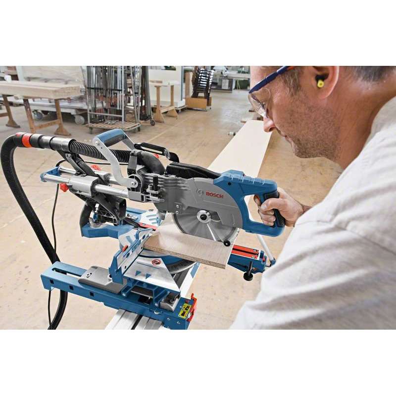 Scie à onglets radiale Ø 216 BOSCH 0601B19100 - GCM 8 SJL Professional - 1600W