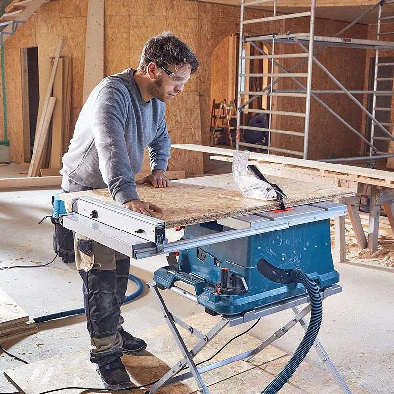 Scie sur table BOSCH 0601B42000 - GTS 635-216 Professional - 1600W