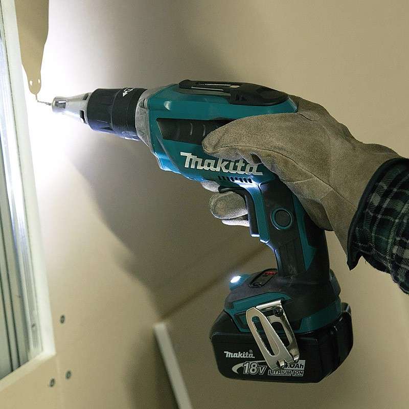 Visseuse à placo sans fil MAKITA DFS452ZJ 18 V LXT (vendu sans batterie)