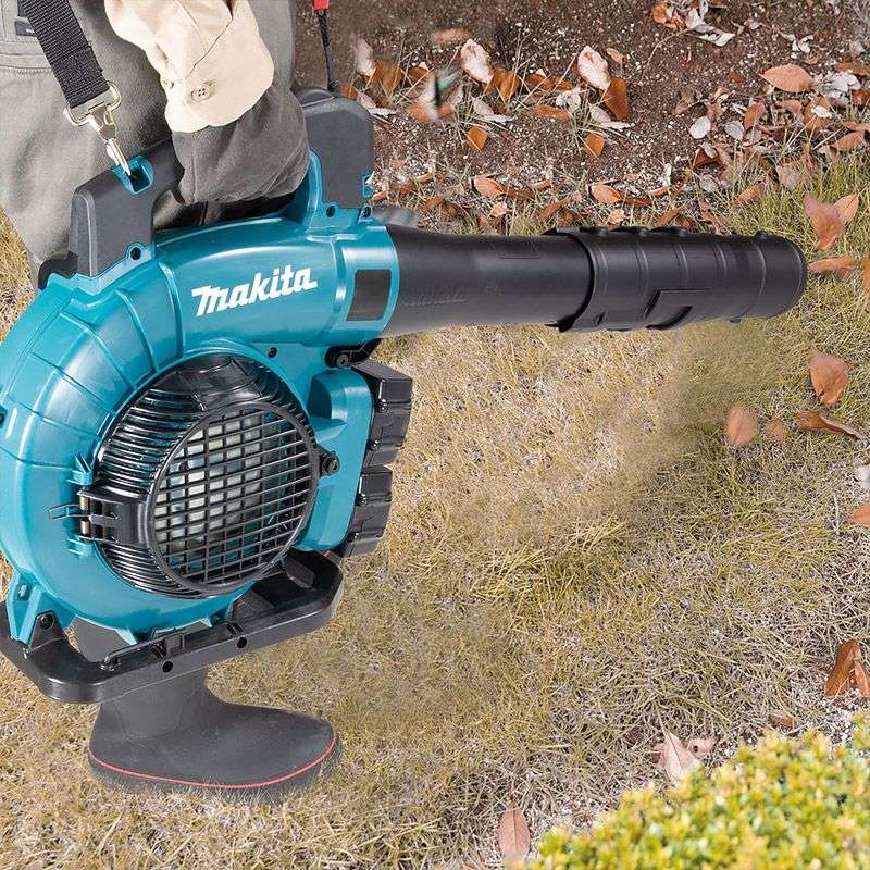 Aspirateur Souffleur MAKITA DUB363ZV 36V (2x18V) Li-Ion 33mbar (vendu sans batterie)