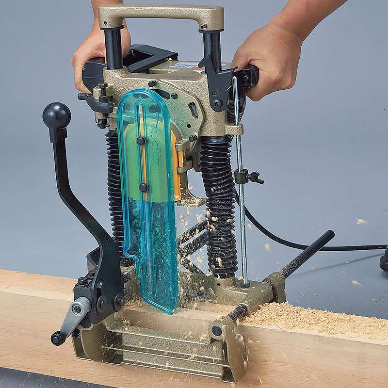 Mortaiseuse à chaîne MAKITA 7104L 1140 W 16 mm