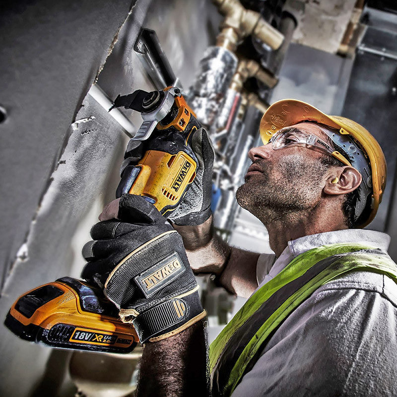 Outil multi-cutter oscillant 18V DEWALT DCS355D2-QW avec coffret, 2 batterie 2,0 Ah et 32 accessoires