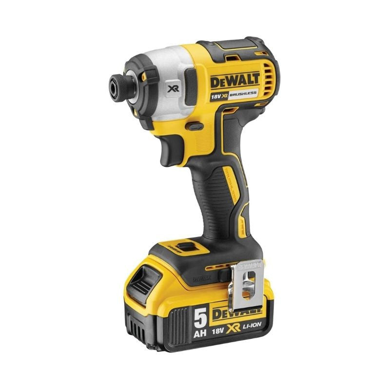 Pack 2 outils 18V DEWALT DCK268P2T-QW : perceuse-visseuse compact DCD791 et visseuse à choc DCF887 avec un coffret et 2 batteries