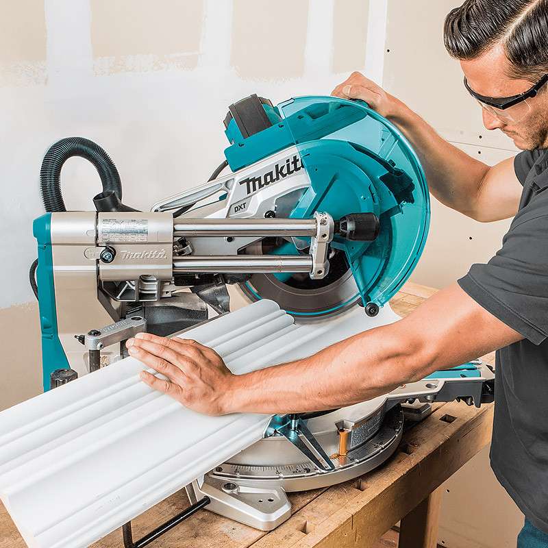 Scie à onglet radiale MAKITA LS1219L - 1800W - Ø 305mm