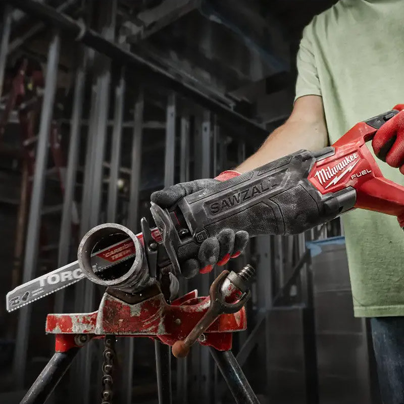 Scie sabre 18V MILWAUKEE M18FSZ-0X (vendu sans batterie)