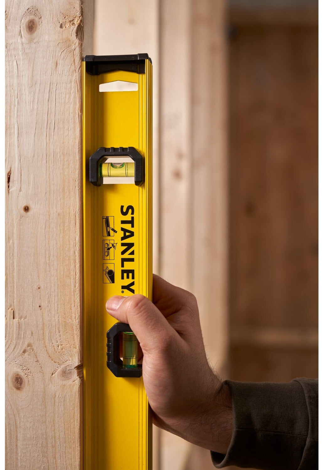 Niveau profilé 45 cm  STANLEY 0-42-073 -